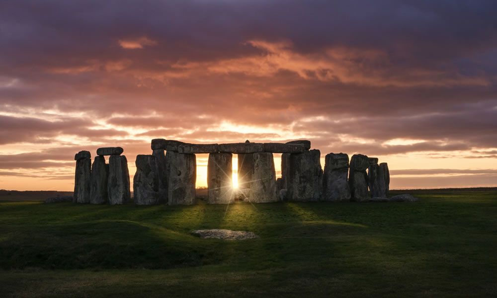 Tour en Stonehenge al atardecer visita privada de dentro del círculo Excursión Windsor, Oxford y Stonehenge en la puesta del sol (dentro del círculo)