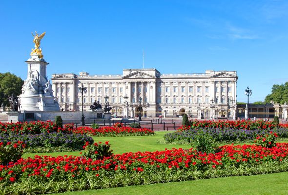 Fachada del Palacio de Buckingham y entrada incluida en el tour Londres Real