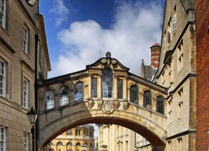 El Puente de los Suspiros en Oxford.