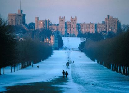 25 de diciembre Salisbury, Windsor, Stonehenge y Bath con almuerzo