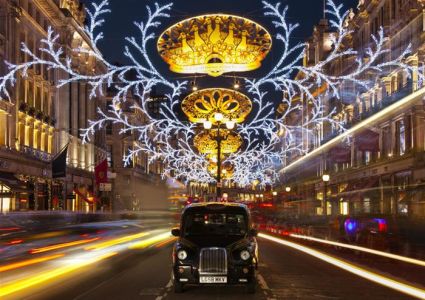 Tour nocturno por Londres con cena y misa de Nochebuena