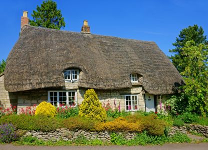 Cotswolds: Paisajes pintorescos que parecen sacados de una postal.