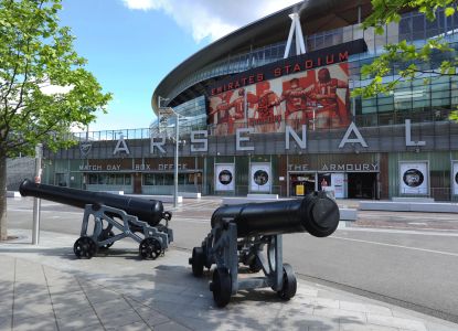 Entrada por el Estadio de fútbol Arsenal