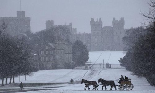 Recorrido por Windsor, Oxford y Avebury con comida tradicional de Navidad