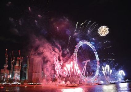 Crucero de Fin de Año en Londres con espectáculo pirotécnico a bordo del Hurricane Clipper