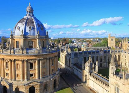 Tour a pie de Oxford en español.