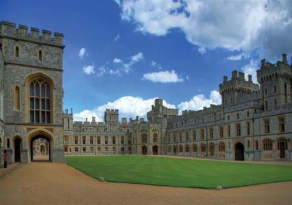 Visita de medio día en autocar al Castillo de Windsor desde Londres