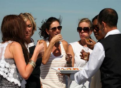 Crucero de 2 horas con bebidas y canapés.